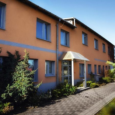 Hotel Atmosfera Zyrardow Exterior foto